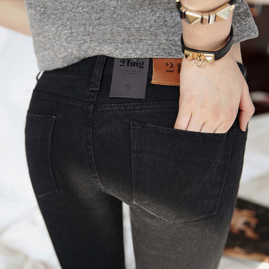 Women jeans In the spring  2017 Black Stretch Jeans new female Korean stretch  slim jeans pants feet