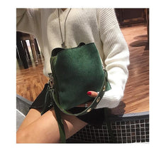 Load image into Gallery viewer, 2018 Fashion Scrub Women Bucket Bag Vintage Tassel Messenger Bag High Quality Retro Shoulder Bag Simple Crossbody Bag Tote LB651